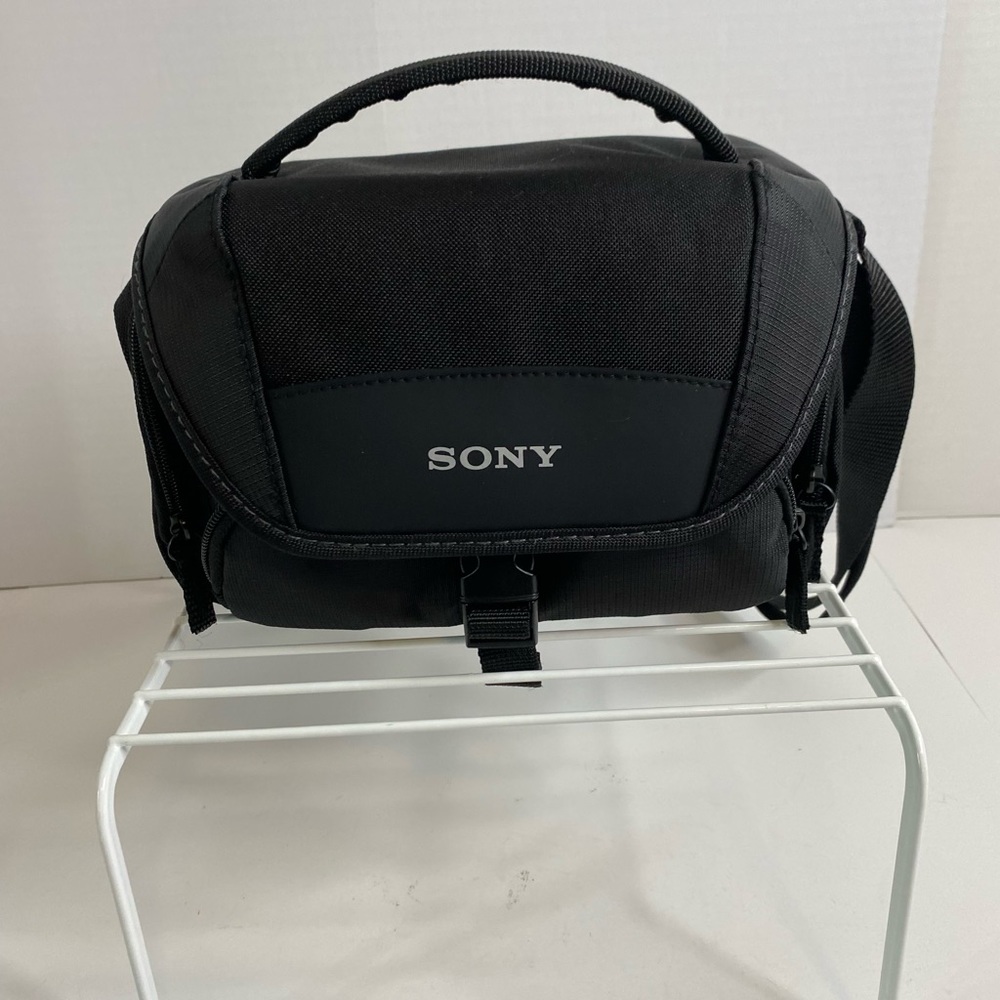 Sony Soft Black Carrying Case‎